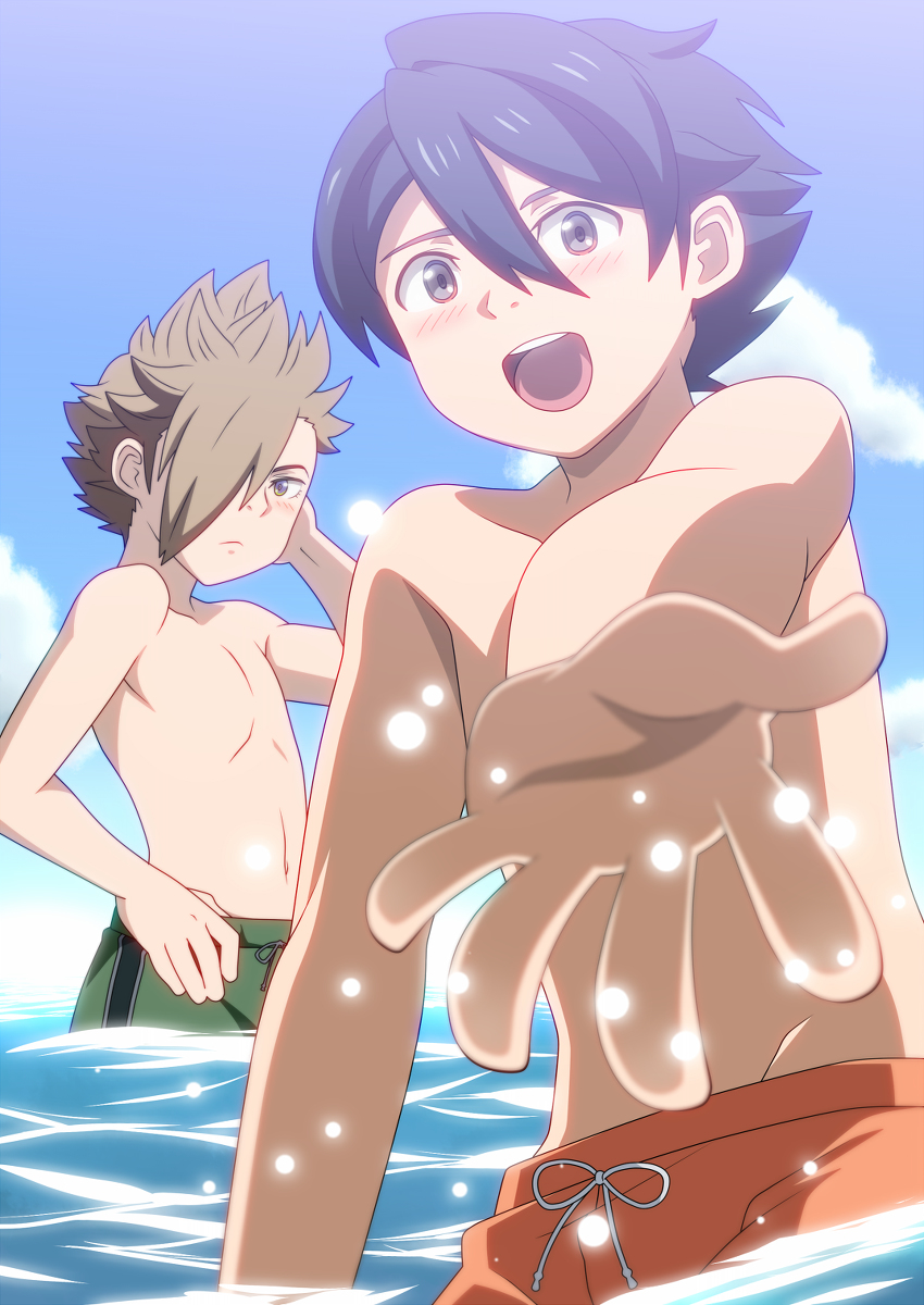 2boys, beach, blue_hair, blush, brown_hair, bubuki_buranki, grey_eyes, kazuki_azuma