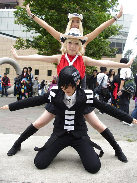 cosplay, death_the_kid, death_the_kid_(cosplay), elizabeth_thompson_(cosplay), hat, patricia_thompson, patricia_thompson_(cosplay), photo, soul_eater