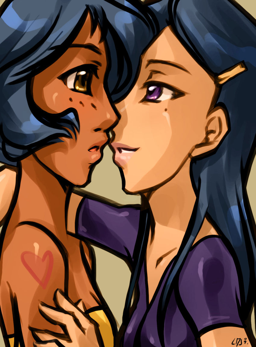 2girls, alex_(totally_spies), black_hair, brown_eyes, dark_skin, eye_contact, hair_ornament, hairclip