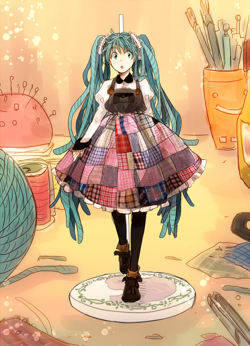 1girl, aqua_eyes, aqua_hair, dress, figure, hatsune_miku, kuta_(maka), long_hair