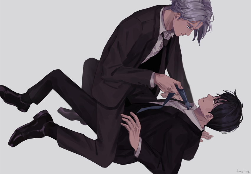 2boys, ameli-ya, black_hair, blonde_hair, couple, eye_contact, formal, highres