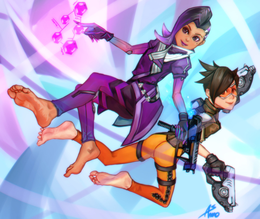 2girls, asmo_deus, ass, asymmetrical_hair, barefoot, black_hair, bodysuit, bomber_jacket, brown_eyes, coat, dark_skin, feet, gloves, goggles, gradient_hair, gun, high_collar, holographic_interface, jacket, lips, lipstick, long_hair, makeup, mole, mole_under_eye, multicolored_hair, multiple_girls, orange_bodysuit, overwatch, pants, purple_hair, short_hair, smile, soles, sombra_(overwatch), spiky_hair, toes, tracer_(overwatch), two-tone_hair, violet_eyes, weapon