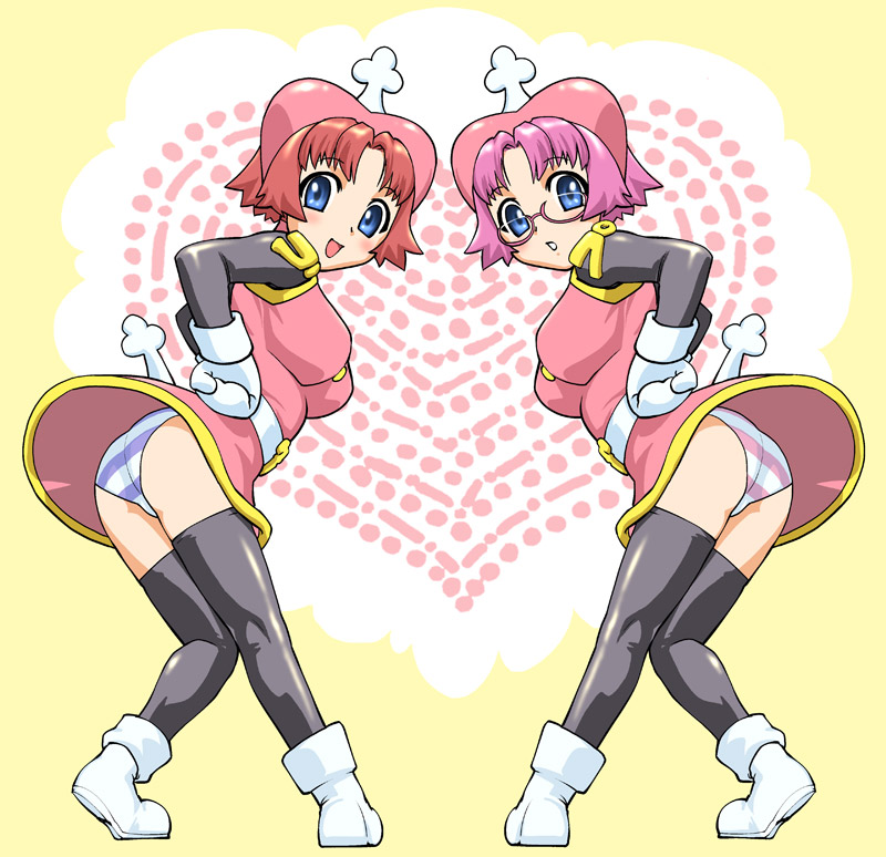 2girls, :d, ankle_boots, ass, bangs, belt, black_legwear, blue_eyes