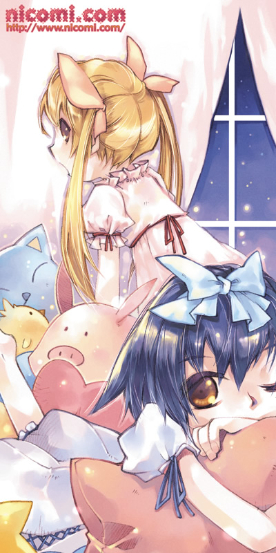 2girls, blonde_hair, blue_hair, brown_eyes, multiple_girls, nicomi.com, one_eye_closed, pajamas