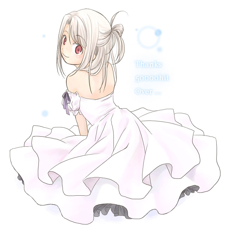 1girl, bare_shoulders, blonde_hair, dress, fate/stay_night, fate_(series), from_behind, illyasviel_von_einzbern, kannuki_hisui, looking_at_viewer, looking_back, red_eyes, simple_background, sitting, solo, white_background, white_dress
