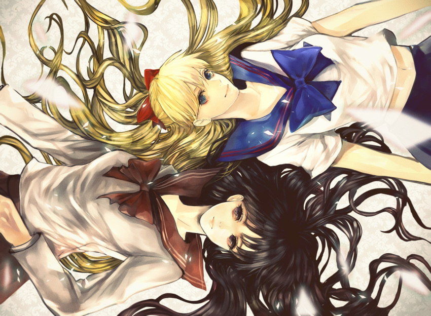 2girls, aino_minako, bishoujo_senshi_sailor_moon, black_eyes, black_hair, blonde_hair, blue_bow, blue_eyes