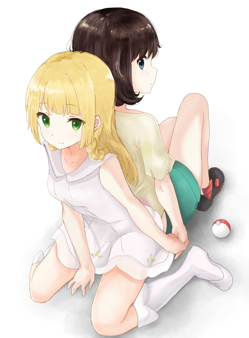 2girls, absurdres, back-to-back, bangs, bare_legs, black_hair, blonde_hair, blue_eyes