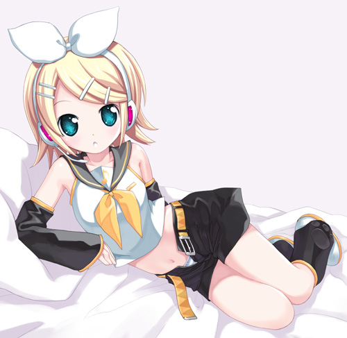 blue_eyes, hair_ornament, hairclip, kagamine_rin, kiira, lowres, lying, panties