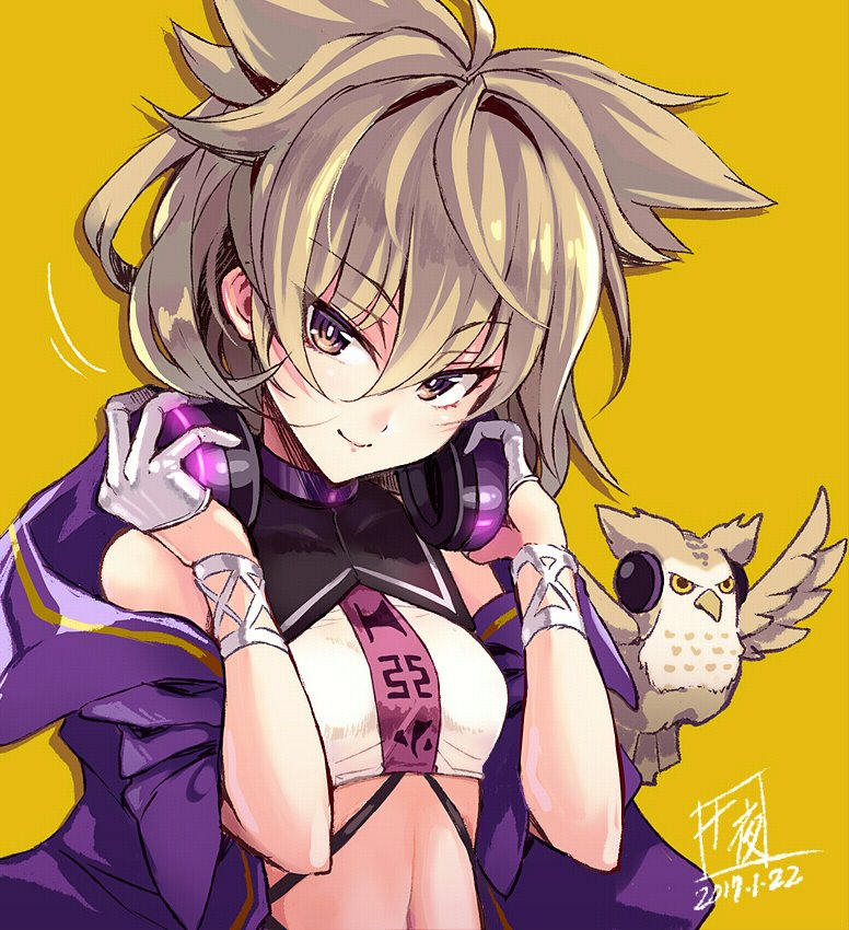 1girl, adapted_costume, bangs, bird, bracelet, breasts, brown_eyes, brown_hair, cloak, crop_top, dated, earmuffs, earmuffs_removed, eyes_visible_through_hair, gloves, gradient_eyes, half_gloves, jewelry, looking_at_viewer, multicolored, multicolored_eyes, navel, owl, shiny, shiny_hair, signature, simple_background, small_breasts, smile, solo, spiky_hair, touhou, touya_(the-moon), toyosatomimi_no_miko, upper_body, violet_eyes, waist, white_gloves