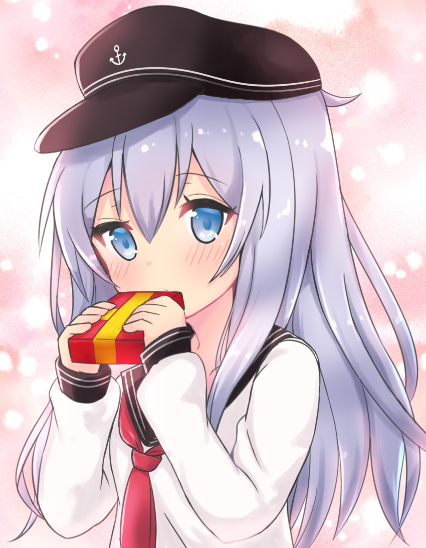 000_(jicasoe), 1girl, black_hat, blue_eyes, blush, box, flat_cap, gift