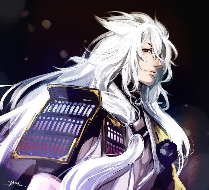 1boy, armor, artist_name, bangs, bare_chest, blurry, bokeh, closed_mouth, depth_of_field, hair_between_eyes, hair_flaps, hair_over_shoulder, japanese_armor, japanese_clothes, kogitsunemaru, lips, long_hair, low-tied_long_hair, parted_bangs, pom_pom_(clothes), sfdin_yoshi, signature, sode, solo, tassel, toned, toned_male, touken_ranbu, upper_body, very_long_hair, white_hair