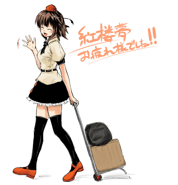fechirin, hand_truck, hat, luggage, shameimaru_aya, short_hair, skirt, smile
