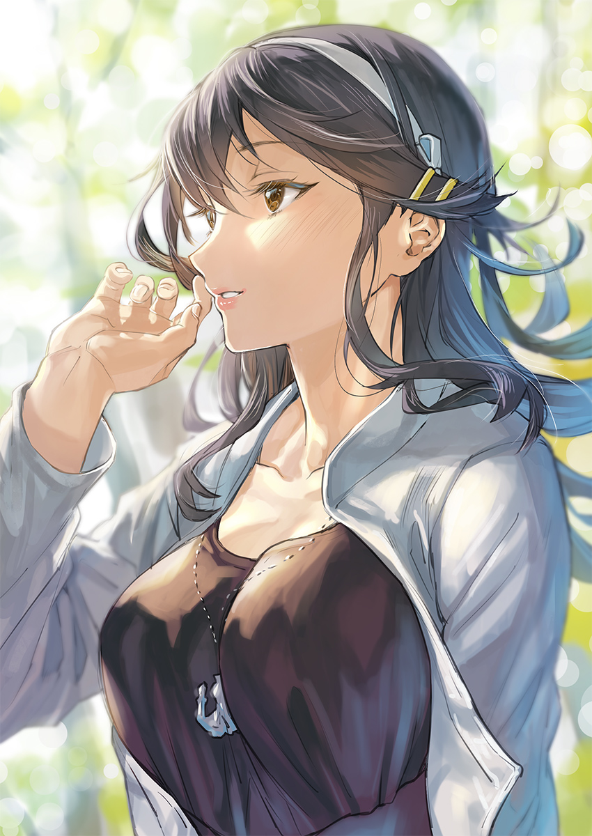 1girl, alternate_costume, anchor_necklace, backlighting, between_breasts, black_dress, black_hair, blurry