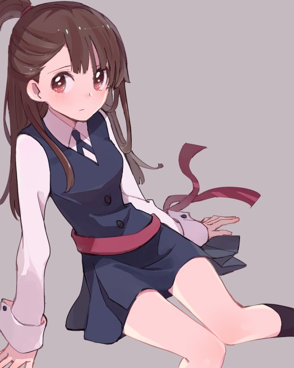 1girl, arm_support, asymmetrical_bangs, bangs, blush, brown_eyes, brown_hair, grey_background