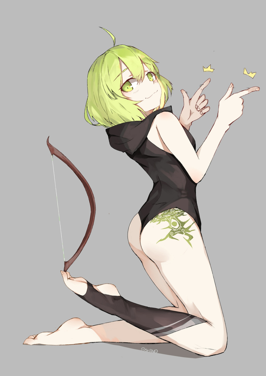 1girl, :3, ahoge, ass, balancing, bangs, bare_arms, bare_shoulders, barefoot, black_leotard, bow_(weapon), closed_mouth, commentary_request, eyebrows_visible_through_hair, feet, foot_hold, from_side, full_body, green_eyes, green_hair, grey_background, highres, hood, hood_down, hooded_leotard, kneehighs, kneeling, kneepits, legs, leotard, looking_at_viewer, looking_to_the_side, motion_lines, original, pose, short_hair, simple_background, single_kneehigh, smile, solo, tattoo, toeless_legwear, toes, twitter_username, weapon, zhengda200808