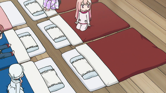 alternate_hairstyle, animated, animated_gif, bunny_pajamas, floor, flop, futon, hagino_chiaki, hair_down, hardwood_floor, hiiragi_mayuki, hinako_note, jumping, lying, nakajima_yua, natsukawa_kuina, on_stomach, pajamas, pillow, sakuragi_hinako, sitting, sleeping_cap, smile