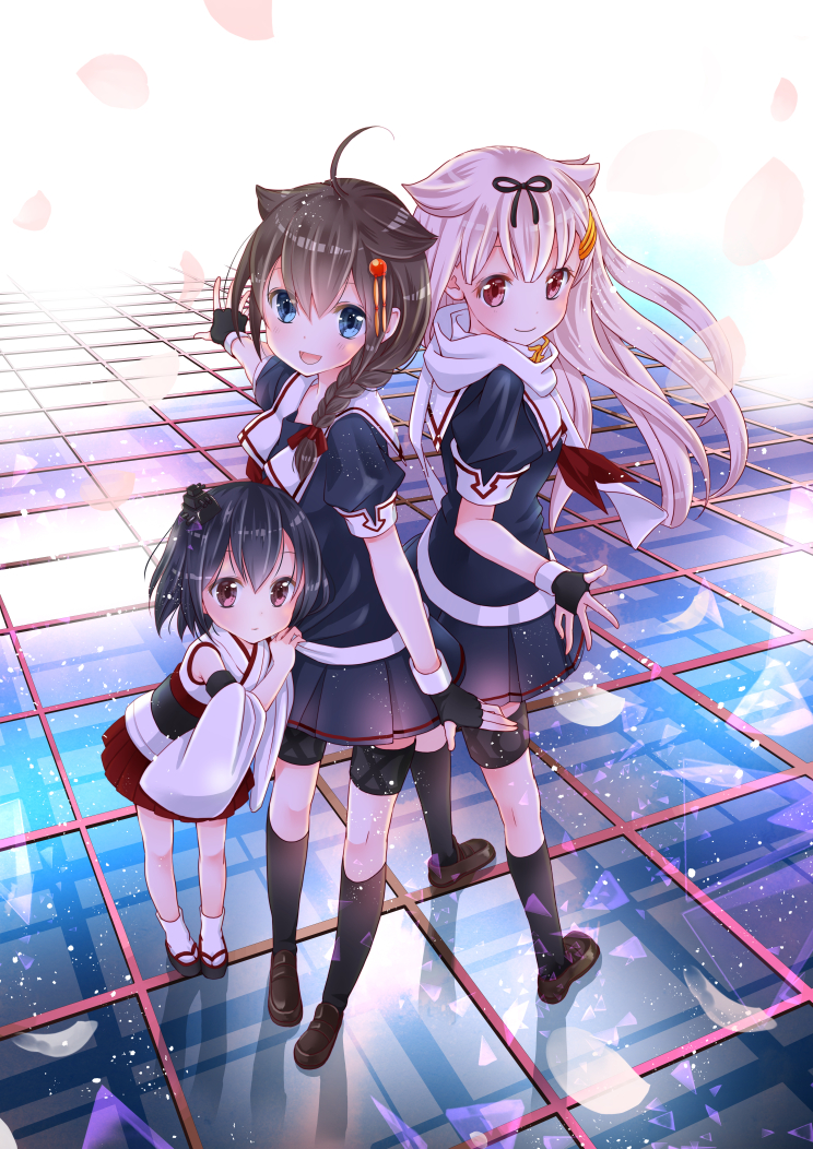 3girls, :d, black_gloves, black_hair, black_legwear, black_ribbon, black_serafuku, black_skirt