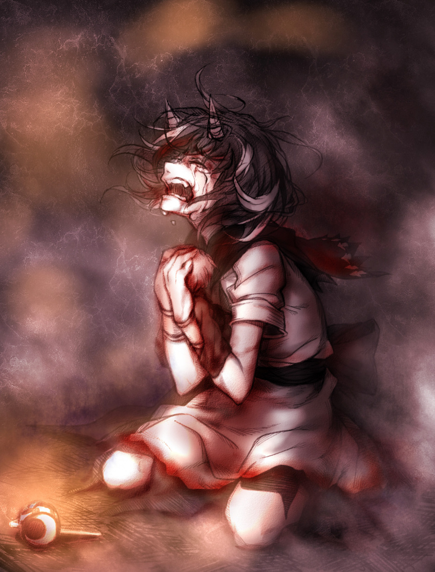2girls, black_hair, bracelet, closed_eyes, crying, dress, headwear_removed, highres, holding, horns, japanese_clothes, jewelry, kijin_seija, kimono, kneeling, mallet, minigirl, miracle_mallet, multicolored_hair, multiple_girls, open_mouth, purple_hair, sad, sailor_collar, short_hair, sukuna_shinmyoumaru, tears, touhou, white_dress, yudaoshan