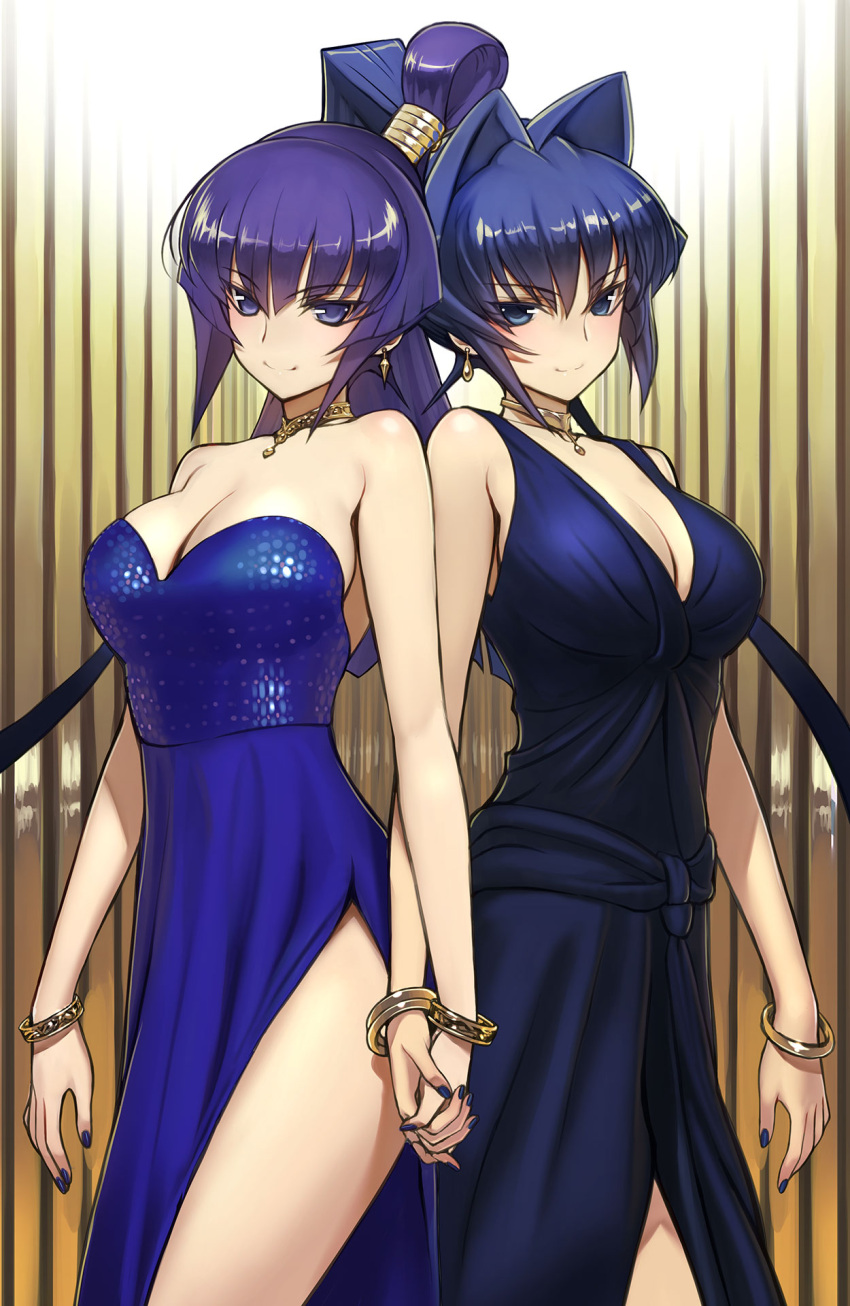 2girls, alternate_costume, back-to-back, bangs, bare_shoulders, black_dress, blue_dress, blue_eyes