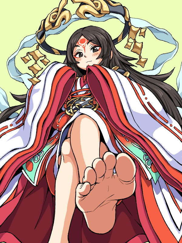 1girl, :3, bare_legs, barefoot, black_eyes, black_hair, facial_mark, feet