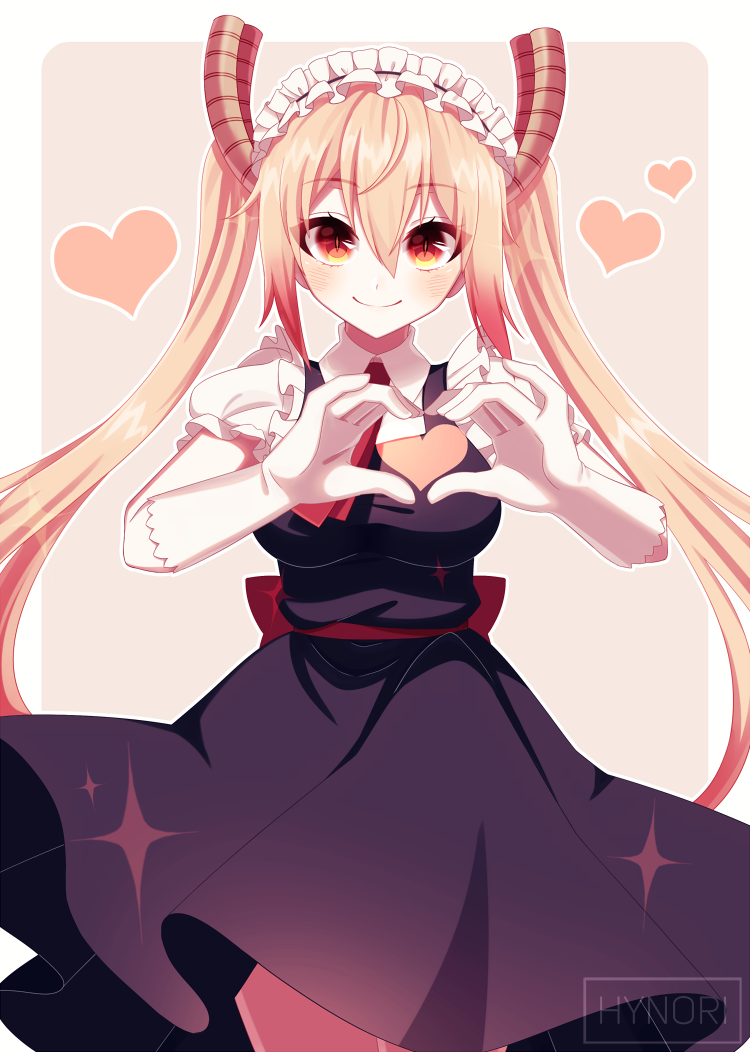 1girl, artist_name, blonde_hair, blush, dragon_girl, dragon_horns, dragon_tail, dress, elbow_gloves, frills, gloves, gradient_hair, hair_between_eyes, heart, heart_hands, horns, hynori, kobayashi-san_chi_no_maidragon, long_hair, looking_at_viewer, maid, maid_headdress, multicolored_hair, orange_eyes, puffy_short_sleeves, puffy_sleeves, short_sleeves, sidelocks, slit_pupils, smile, solo, sparkle, tail, tooru_(maidragon), twintails, white_gloves