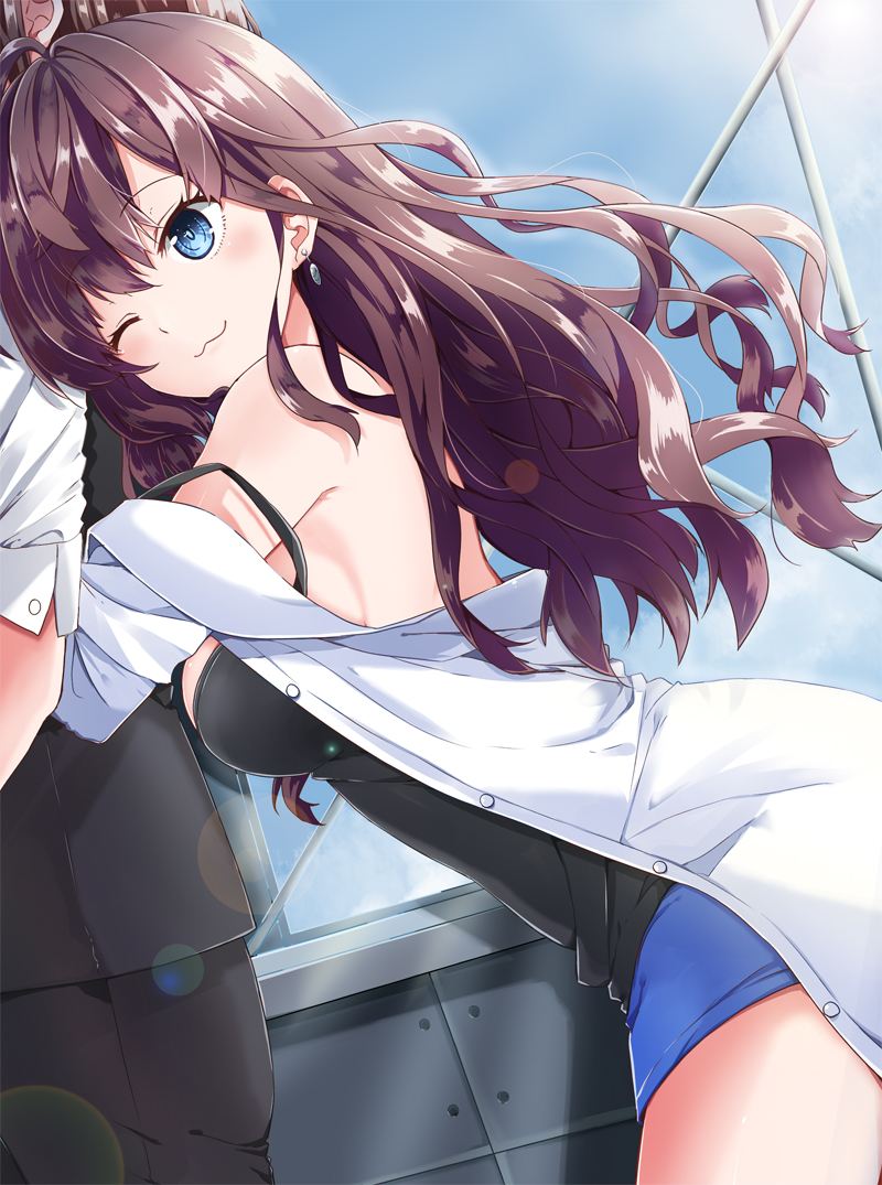 1girl, ;3, bangs, blue_eyes, blue_shorts, blush, boyshorts, breasts