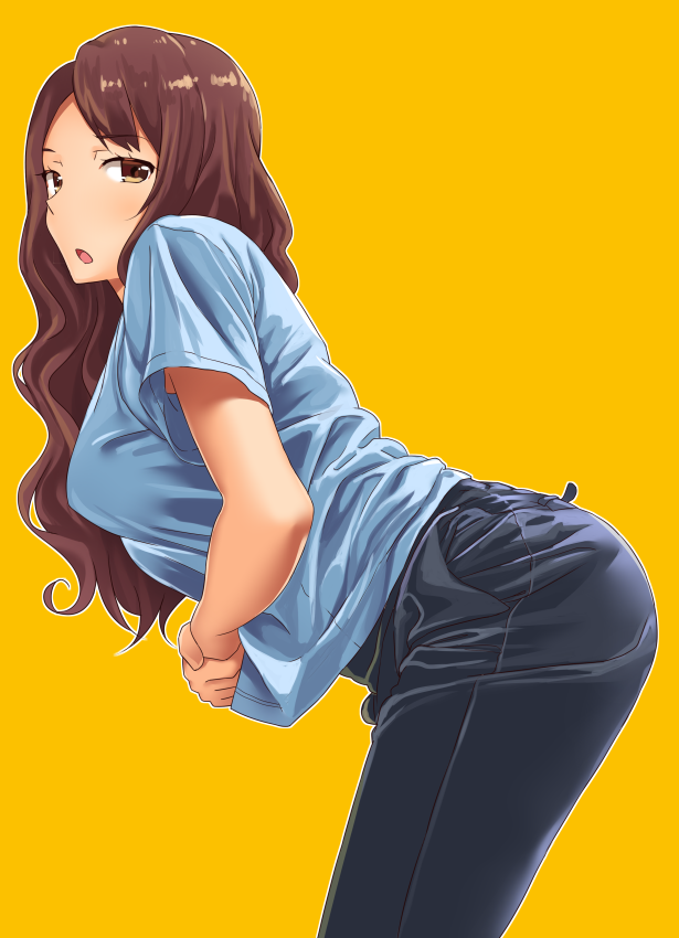 1girl, :o, ass, breasts, brown_eyes, brown_hair, denim, jeans, long_hair, looking_at_viewer, looking_to_the_side, neri_sachiko, open_mouth, original, pants, shirt, simple_background, solo, t-shirt, thighs, yellow_background