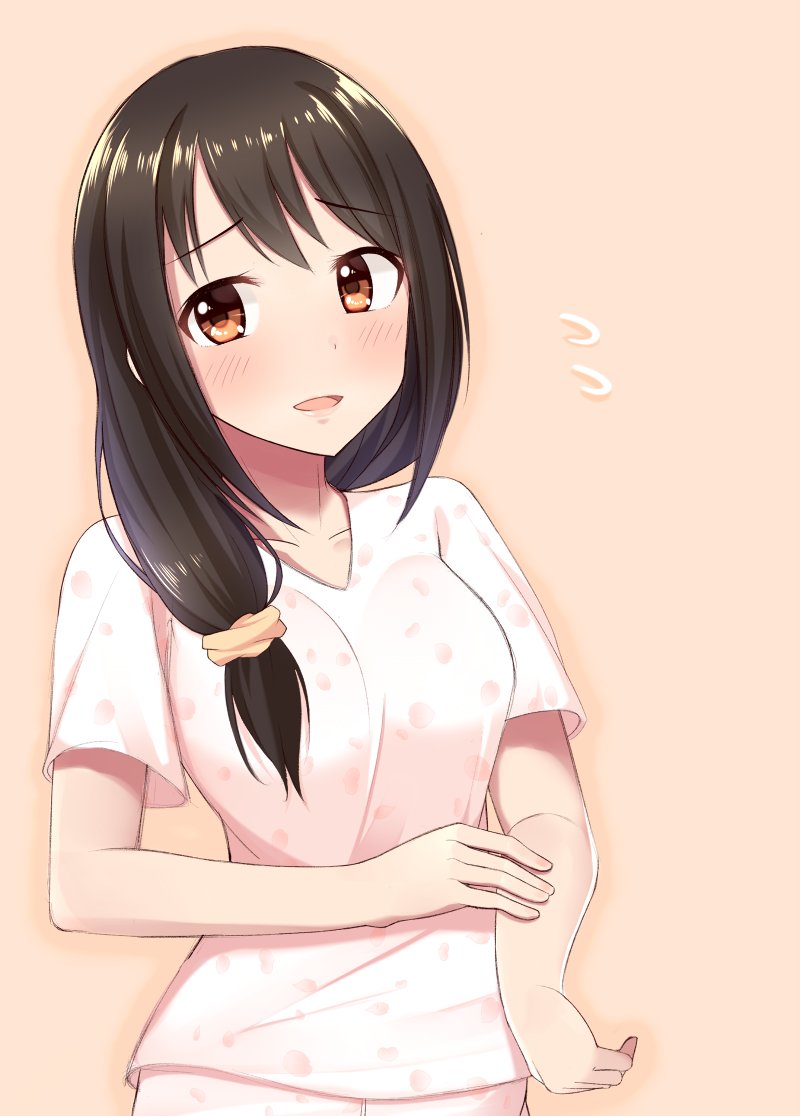10s, 1girl, bangs, black_hair, blush, breasts, brown_eyes, collarbone