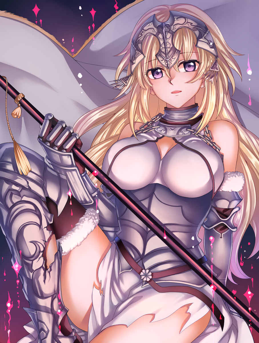 1girl, armor, blonde_hair, breasts, cleavage, eyebrows_visible_through_hair, fate/grand_order, fate_(series), flag, headpiece, highres, holding_flag, large_breasts, long_hair, looking_at_viewer, parted_lips, ruler_(fate/apocrypha), smile, solo, violet_eyes, xuobian_de_dan_youdian_yang
