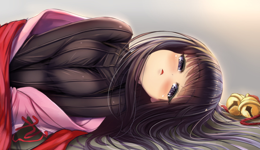 1girl, bangs, bell, black_eyes, black_hair, black_sweater, blunt_bangs, breast_squeeze, breasts, eyebrows_visible_through_hair, ichina_(osabakitina), jingle_bell, long_hair, looking_at_viewer, lying, medium_breasts, on_side, original, parted_lips, ribbed_sweater, solo, sweater, turtleneck, turtleneck_sweater, upper_body