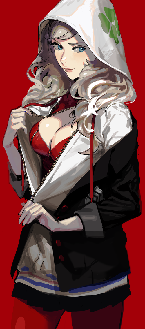 1girl, bangs, blonde_hair, blue_eyes, breasts, cleavage, closed_mouth, clover