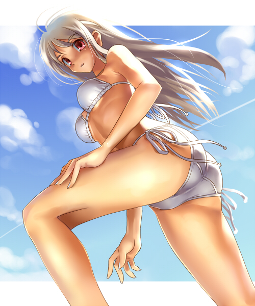 bikini, from_below, katahira_masashi, low_angle, original, red_eyes, side-tie_bikini, silver_hair, sky, swimsuit
