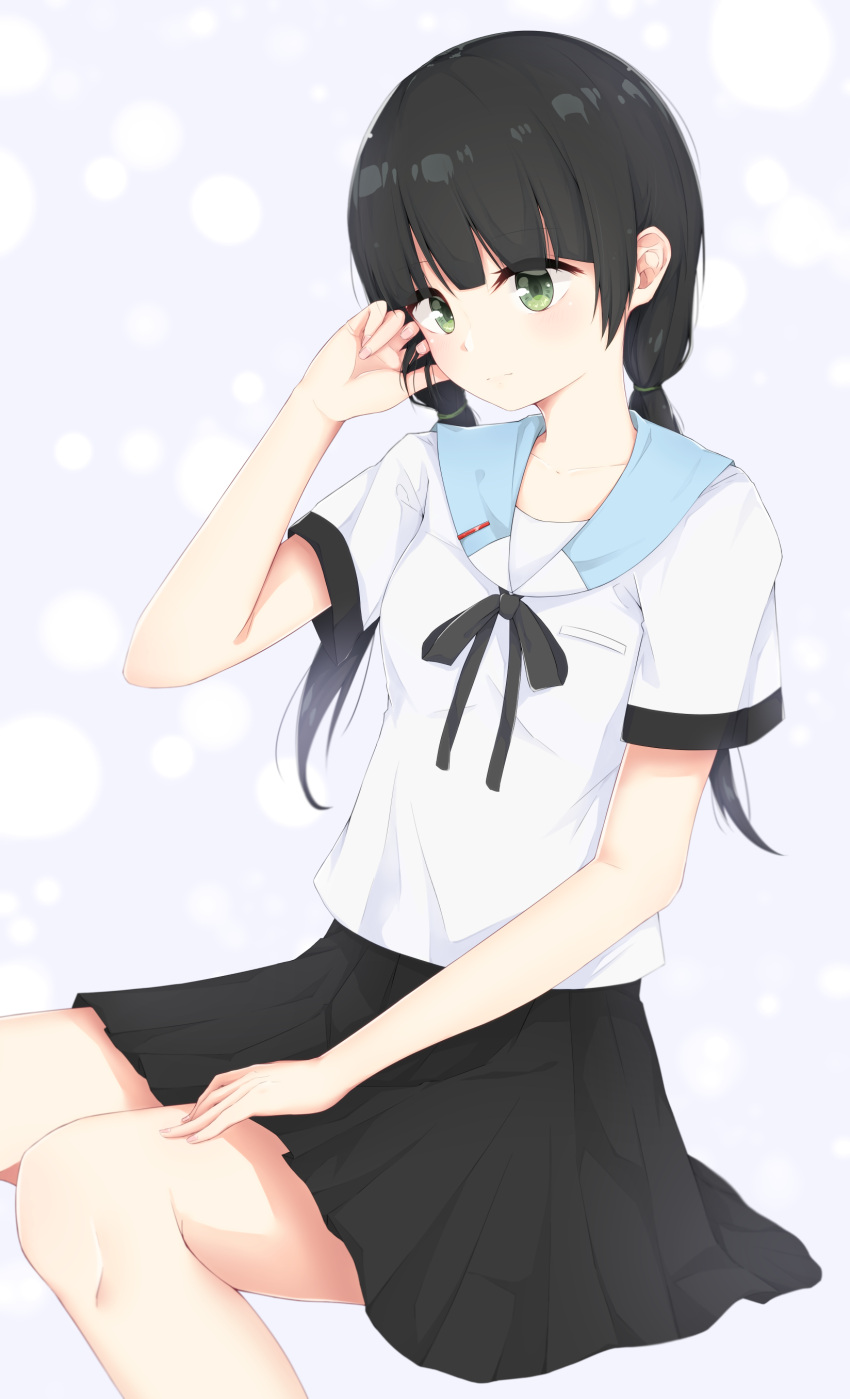 1girl, absurdres, black_hair, black_skirt, green_eyes, hand_in_hair, highres, hijouguti