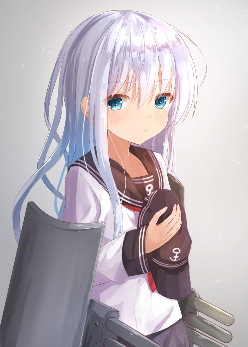 1girl, black_hat, black_sailor_collar, black_skirt, blue_eyes, eyebrows_visible_through_hair, flat_cap, hair_between_eyes