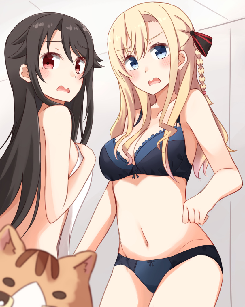 2girls, animal, bangs, bare_arms, bare_shoulders, black_hair, black_ribbon, blonde_hair