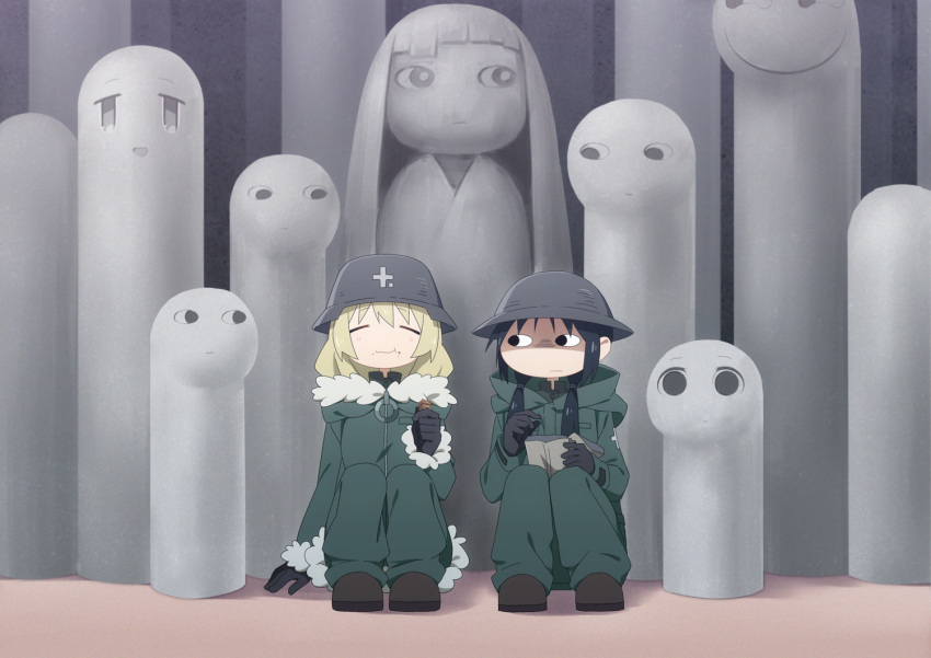 2girls, black_gloves, black_hair, blonde_hair, chito_(shoujo_shuumatsu_ryokou), closed_eyes, eating, food