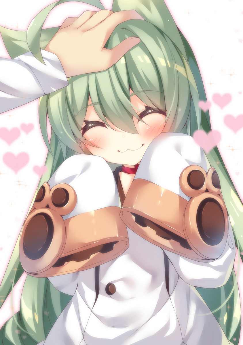 1girl, ^_^, ahoge, akashi_(azur_lane), animal_ears, azur_lane, blush, bow, cat_ears, choker, closed_eyes, commentary_request, dress, green_hair, hair_between_eyes, hair_ornament, hand_on_another's_head, hand_on_head, heart, highres, long_hair, mole, mole_under_eye, ooji_cha, petting, sleeves_past_wrists, smile, solo, very_long_hair