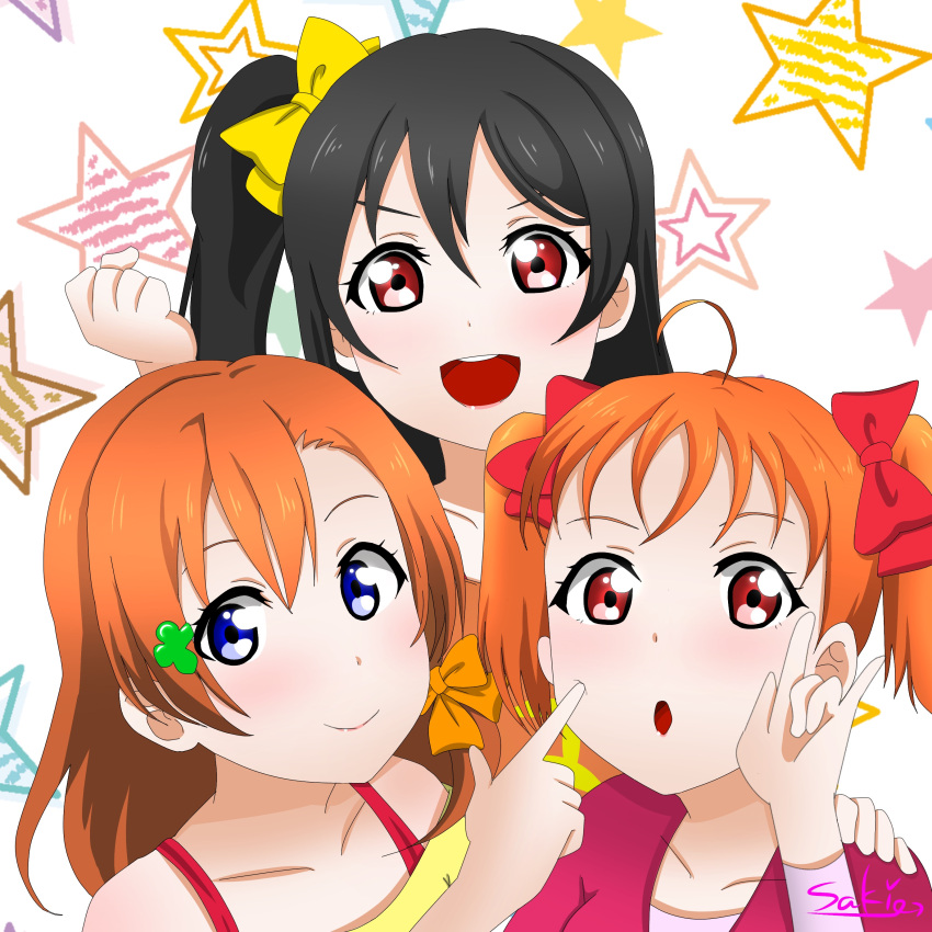 10s, 3girls, alternate_costume, alternate_hairstyle, black_hair, blue_eyes, braid, cosplay, costume_switch, hairstyle_switch, kousaka_honoka, kousaka_honoka_(cosplay), lips, love_live!, multiple_girls, orange_blouse, orange_hair, pink_eyes, pixiv, red_eyes, ribbon, saki_(pixiv_id_15503999), sidelocks, star, starry_background, takami_chika, takami_chika_(cosplay), twintails, yazawa_nico, yazawa_nico_(cosplay), yellow_blouse