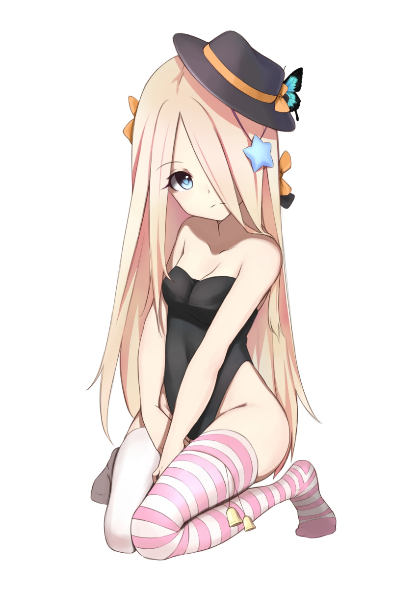 1girl, abigail_williams_(fate/grand_order), bare_arms, bare_shoulders, bell, between_legs, black_bow, black_hat