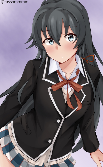 1girl, bangs, black_blazer, black_hair, blazer, blue_eyes, blush, closed_mouth