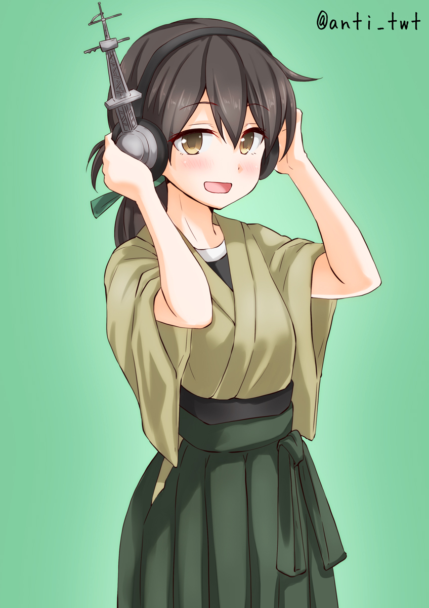 1girl, anti_(untea9), bangs, black_hair, brown_eyes, commentary_request, cowboy_shot, folded_ponytail