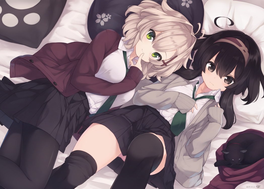 2girls, animal, bangs, bed_sheet, black_hair, black_legwear, black_skirt, brown_eyes