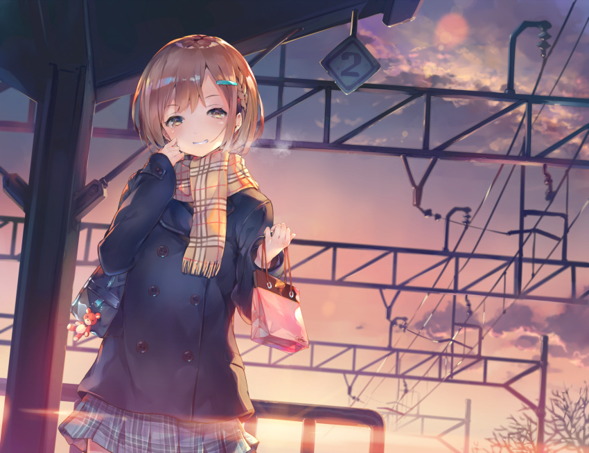 1girl, bag, blonde_hair, blue_hairclip, blue_skirt, blush, breath, carrying_bag, clouds, commentary, cowboy_shot, deecha, grin, hair_ornament, hairclip, handbag, highres, jacket, keychain, light_particles, long_sleeves, looking_at_viewer, miniskirt, original, outdoors, plaid, plaid_scarf, plaid_skirt, scarf, short_hair, skirt, smile, solo, standing, stuffed_animal, stuffed_toy, sunset, teddy_bear, tree, yellow_eyes