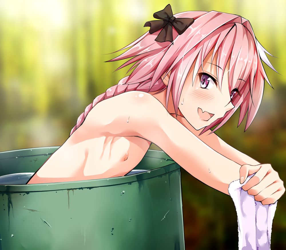 1boy, astolfo_(fate), bathing, black_bow, black_ribbon, blush, bow, braid, drum_(container), drum_bath, fang, fate/apocrypha, fate/grand_order, fate_(series), hair_intakes, hair_ribbon, hyt_jihei, long_braid, male_focus, multicolored_hair, open_mouth, pink_hair, ribbon, single_braid, smile, streaked_hair, trap, violet_eyes