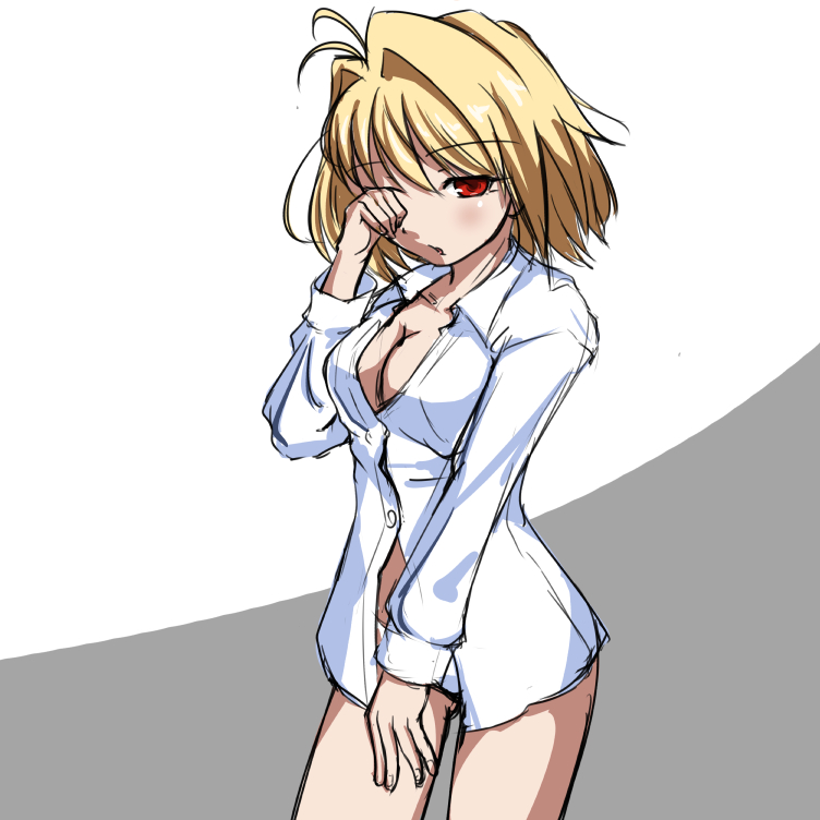 1girl, arcueid_brunestud, blonde_hair, breasts, cleavage, contrapposto, cowboy_shot, gluteal_fold
