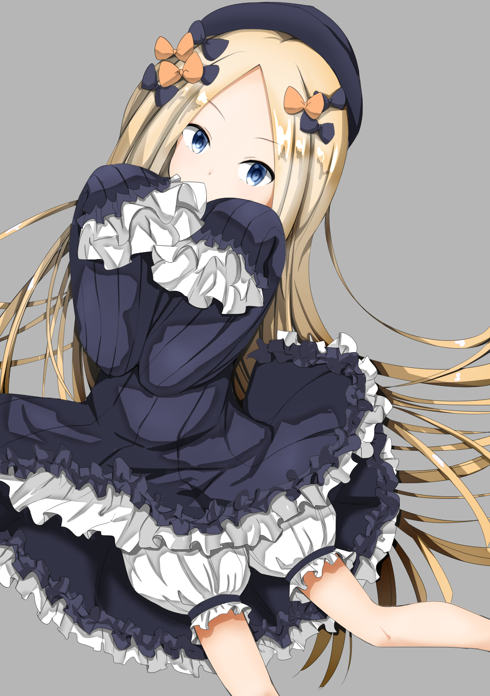 1girl, abigail_williams_(fate/grand_order), bangs, black_bow, black_dress, black_hat, blonde_hair, bloomers
