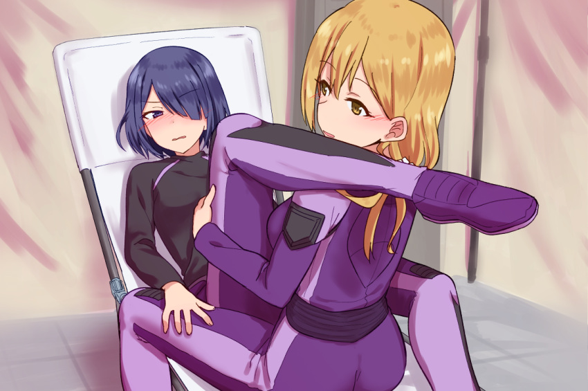 2girls, biker_clothes, bikesuit, black_shirt, blonde_hair, blush, chair, eyebrows_visible_through_hair
