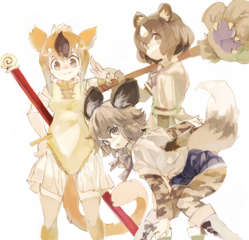 3girls, african_wild_dog_(kemono_friends), african_wild_dog_print, animal_ears, bare_shoulders, bear_ears, bear_girl, bear_paw