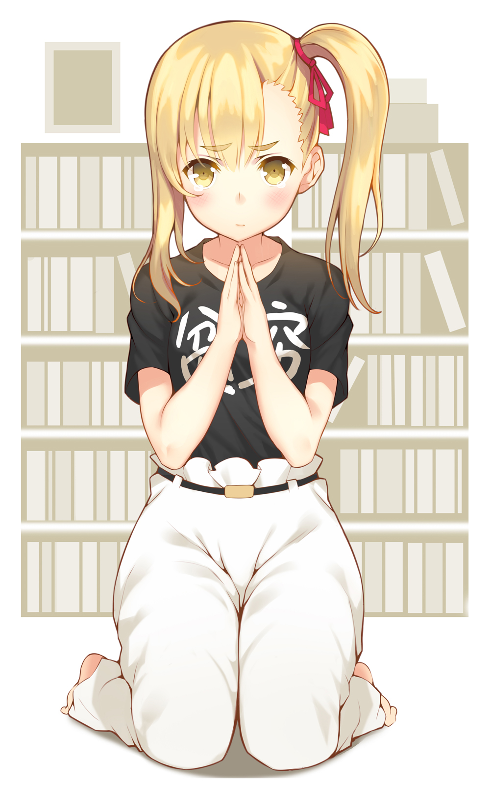1girl, :/, anzu_(hinamatsuri), barefoot, belt, black_shirt, blonde_hair, closed_mouth