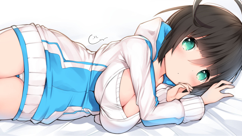 1girl, ahoge, bangs, bed_sheet, black_hair, blush, breasts, cisyo